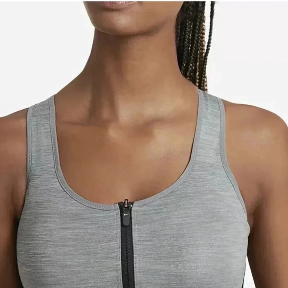 Nike shape grey high support bra - Picture 4 of 10